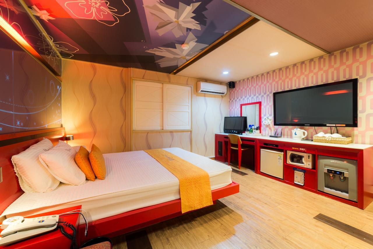 U Hotel Pusan Zewnętrze zdjęcie