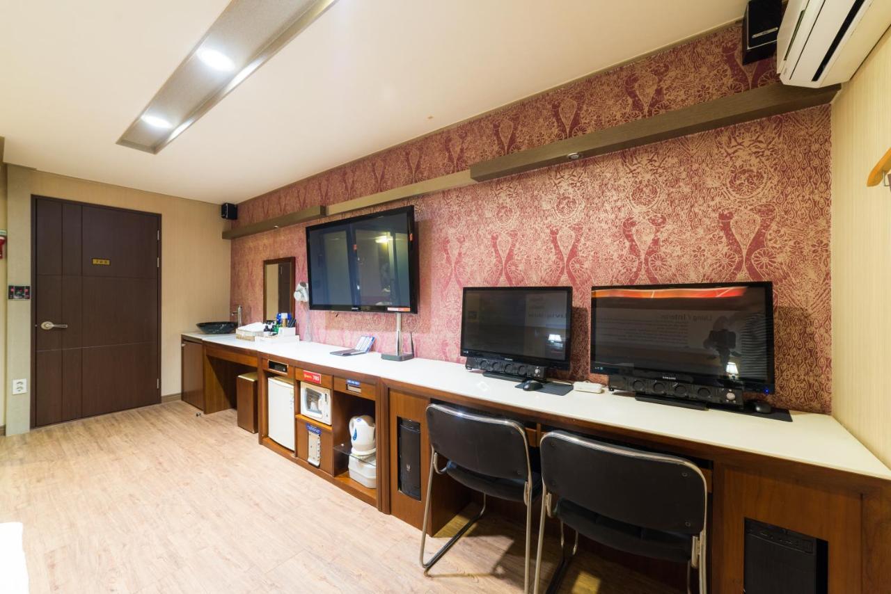 U Hotel Pusan Zewnętrze zdjęcie